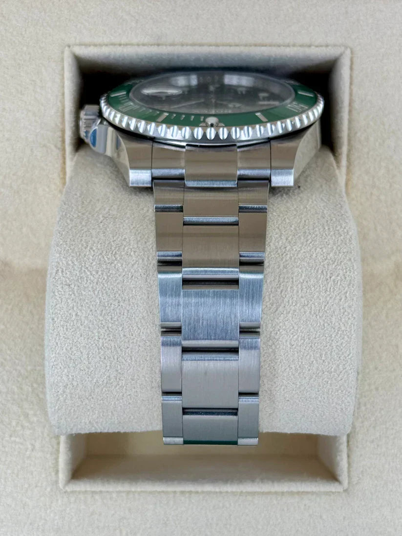 Rolex Submariner Date "HULK"