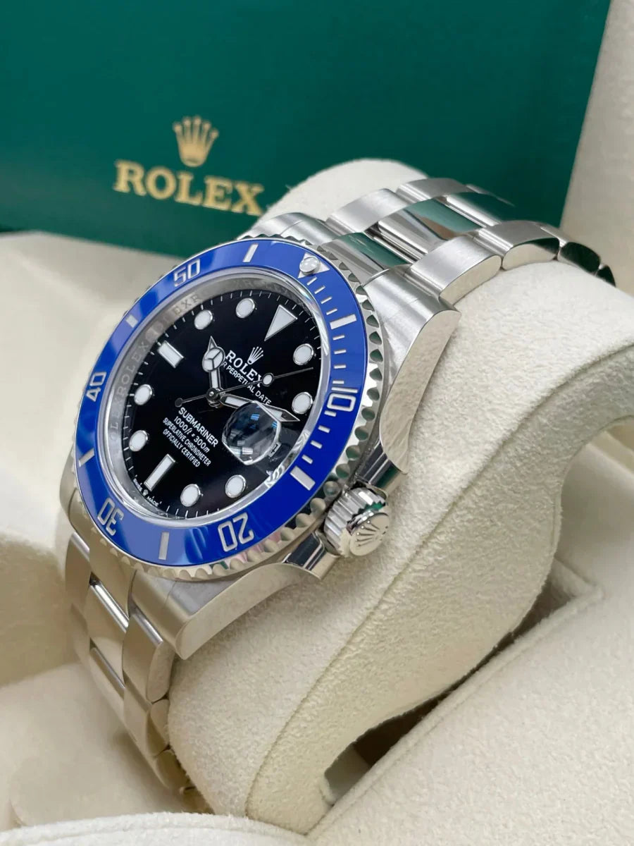 Rolex Submariner Date "The Blueberry" Or blanc