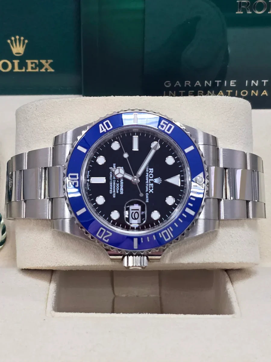 Rolex Submariner Date "The Blueberry" Or blanc