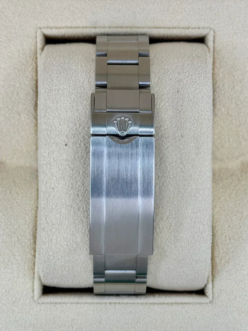 RLX Submariner Hulk 40mm Swiss Watch